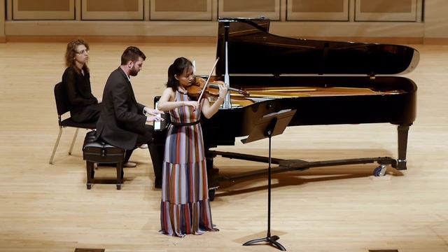 Alban Berg - Violin Concerto смотреть онлайн