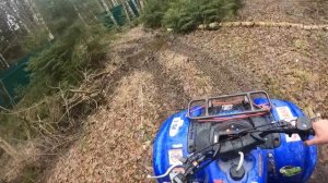 Yamaha grizzly 125 по грязи !!! Калязин.Тверская область.