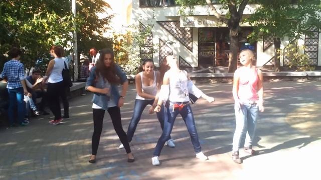 Rostov k-pop caver dance[teaser] xD смотреть онлайн