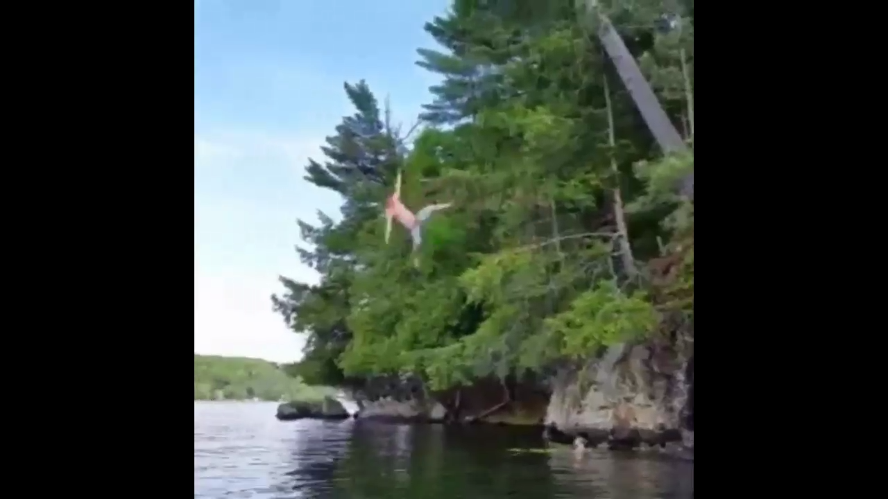 Эффектный прыжок с тарзанки смотреть онлайн
