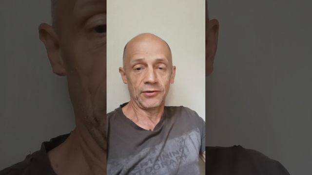 Почему Пятачок никак не догонит своих братьёв? смотреть онлайн