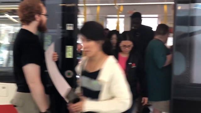 Запуск Линии Конфедерации O-Train в Оттаве смотреть онлайн