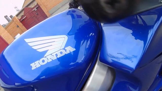 МОТОБАЗА.№ 1447 Honda VFR 800 Fi 2000 год. WWW.MOTOBAZA.BIZ смотреть онлайн