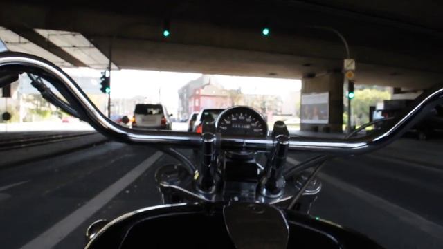 Suzuki VS 1400 Intruder смотреть онлайн