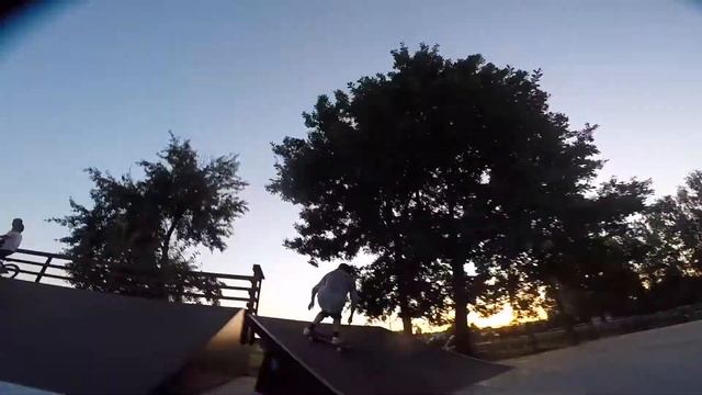 Скейтпарк "ДУБЫ" Красная Пахра смотреть онлайн