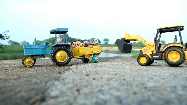 Игрушки возят печенье на дамбе смотреть онлайн