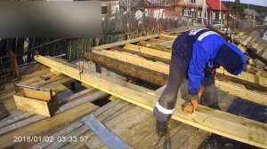 соединяем две доски в месте для балки перекрытия в 6 метров