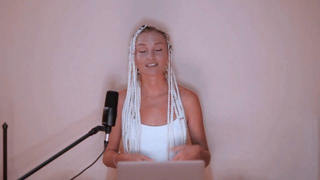 Как Найти Свой Стиль? 5 Шагов! смотреть онлайн