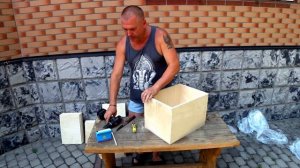 Домик для белки своими руками .