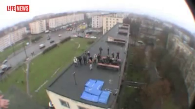 Суперпрыжок с крыши на крышу смотреть онлайн