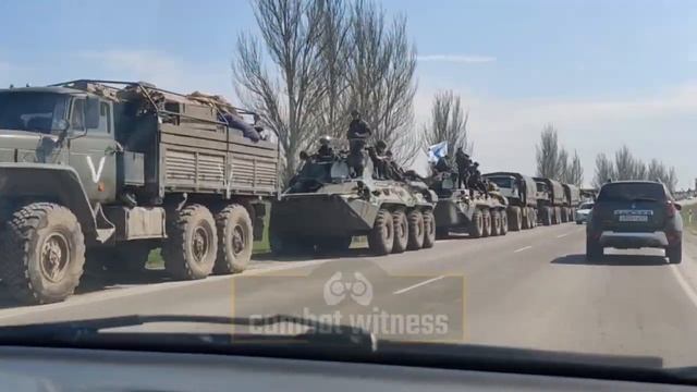 Huge Russian Convoy With BTR-80, Command Posts, Ural And Kamaz Trucks Near Kiev, April 2022 смотреть онлайн