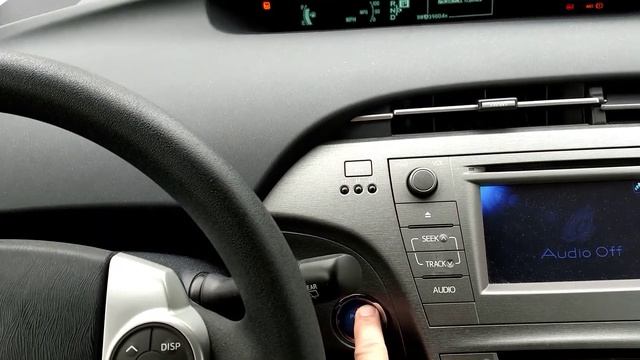 How to reset a maintenance light on a 2014 Toyota Prius смотреть онлайн