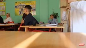 ПАЦАН РАЗДЕЛСЯ НА УРОКЕ.😆😂ВИДЕО С КАНАЛА "ИВАН ЭФИРОВ".