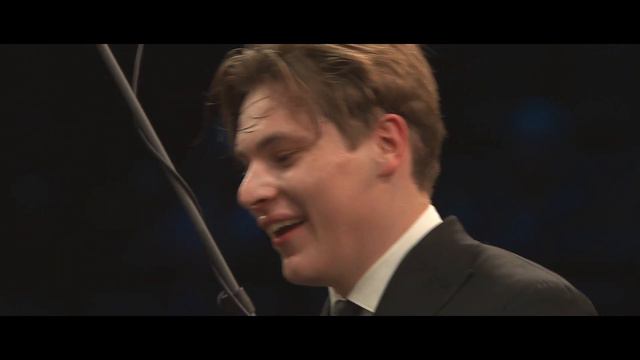 Dronning Sonja på sesongåpning for Oslo-Filharmonien смотреть онлайн