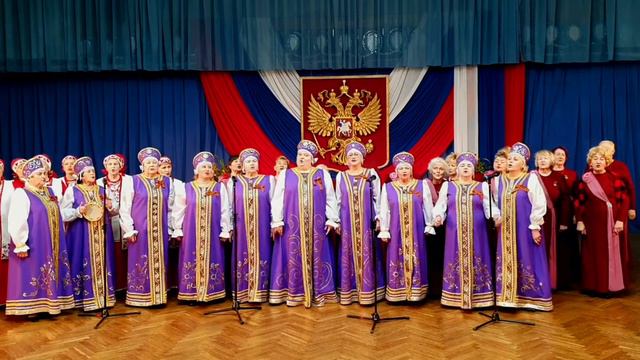 Хор ветеранов "Лейся песня, хор "Чаривницы", ансамбль "Играй, гармонь!" ДКР г.Севастополь смотреть онлайн
