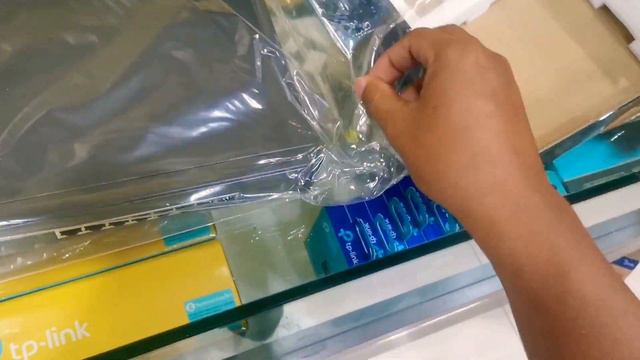 TP-LINK TL-SG1008 UNBOXING
