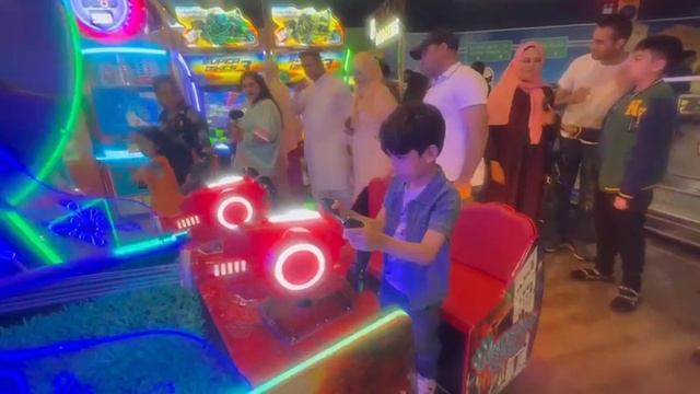 Kabul Rayhan | VUE | T-Rex Park | Birmingham | #afghanistan #cricket #gaming смотреть онлайн