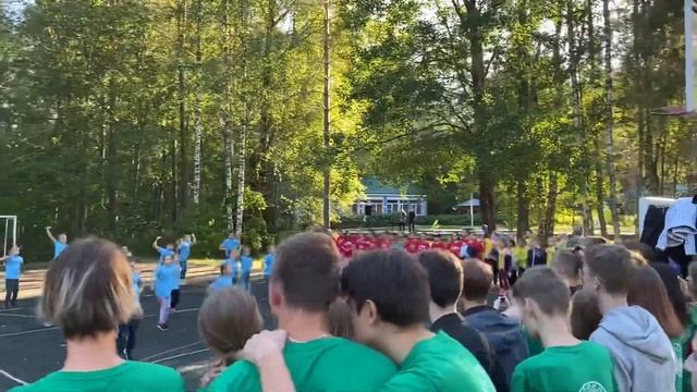 Видеоклип Делайте зарядку 6 отряд ДОЛ Маяк смотреть онлайн