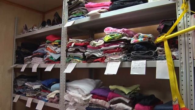 «Вещевой склад» для семей, нуждающихся в помощи, заработал в Можайске смотреть онлайн