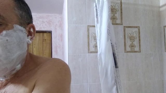 Бритьё японской опасной бритвой S.2 с мылом от Катрин смотреть онлайн