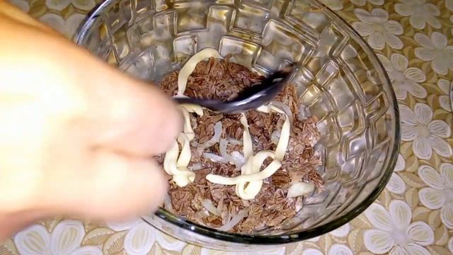 Салат НОВОГОДНИЙ (слоеной) с говядиной. Номер один в нашей семье! смотреть онлайн