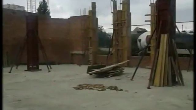 Заливка колон в молельном зале смотреть онлайн