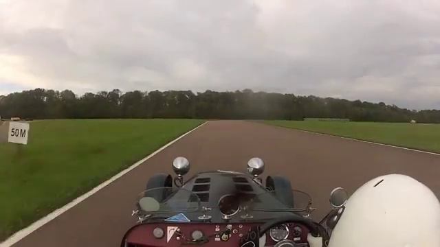 Journées d'automne Lotus смотреть онлайн