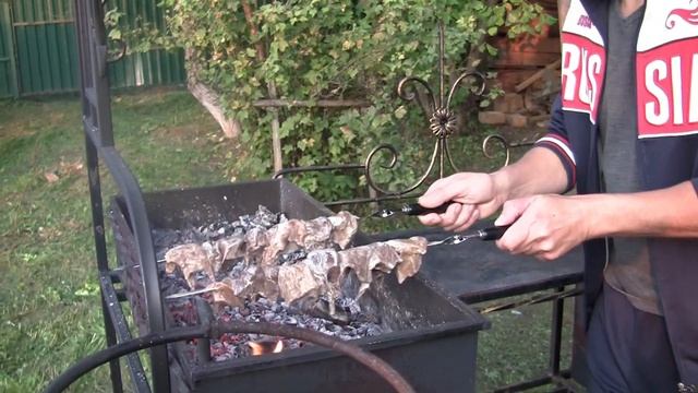 Шашлык из печени. Печень на мангале.ENG SUB смотреть онлайн