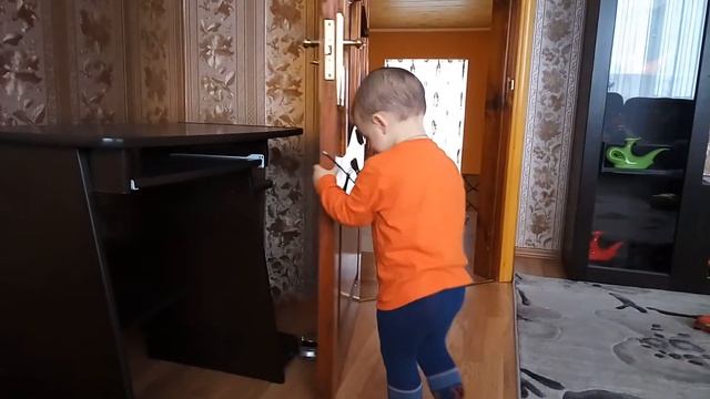 Любимая игрушка, любимая машинка! AMG Mercedes смотреть онлайн