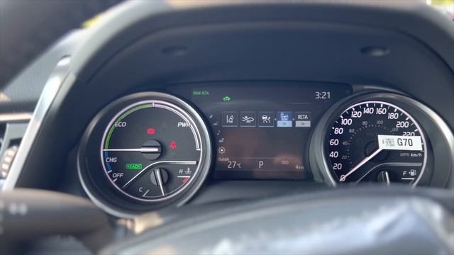 FIRST LOOK! 2023 Toyota Camry hybrid XSE review! смотреть онлайн