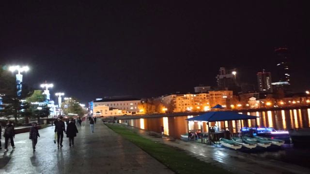 Екатеринбург. Набережная Исети смотреть онлайн