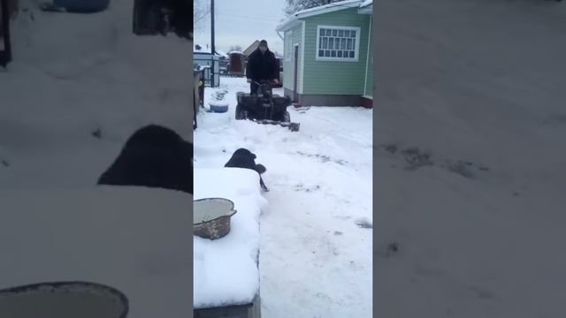 Самодельный Квадроцикл из ижа Frank 4*4 чистка снега смотреть онлайн