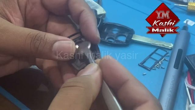 How to change replace battery in Car remote control Honda Civic hybrid Car смотреть онлайн