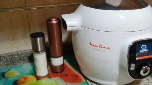 Овсяная каша за 5 минут в мультиварке скороварке .Диетическая и полезная еда. смотреть онлайн