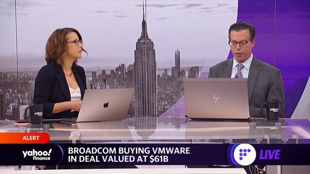 Chipmaker Broadcom to buy VMware in massive $61 billion deal смотреть онлайн