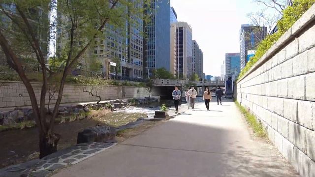 Seoul Cheonggyecheon Stream & Gwanghwamun Square | South Korea Walk