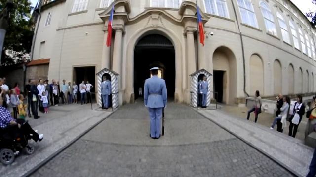 Praha - Hradní stráž, Pražský hrad /Prague - Castle Guard, Prague Castle смотреть онлайн