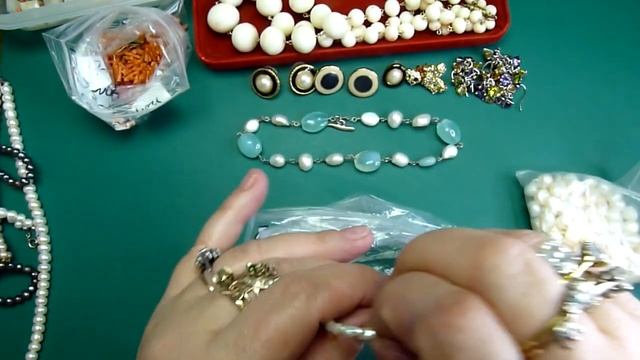 267. В этом ролике все украшения , мои любимые! смотреть онлайн