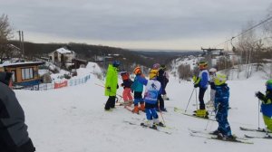Горнолыжный комплекс Чертовицы, город Воронеж - обучение юнцов февраль 2022.
