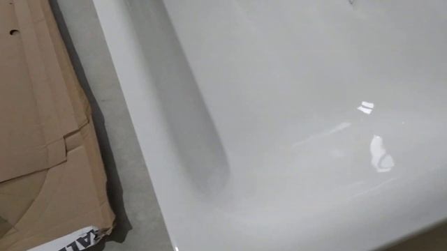 Распаковка — Ванна стальная Kaldewei Saniform Plus 373-1 170x75 смотреть онлайн