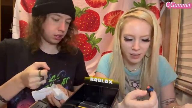 ♡ Roblox Series 10 Mystery Figure Unboxing w/ Double K Collectibles ♡ On The Hunt!! ♡ смотреть онлайн