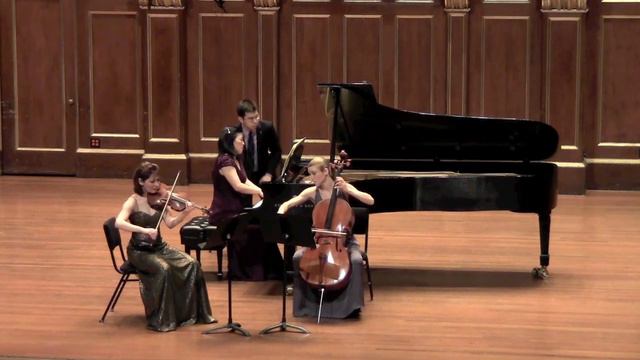 Boston Trio ~ Gabriel Fauré's Piano Trio in D minor, Mov. 1 смотреть онлайн