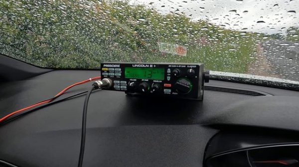 Sirio Megawatt 4000 vs 9ft Tank Whip - Non Conclusive CB Radio DX Test!