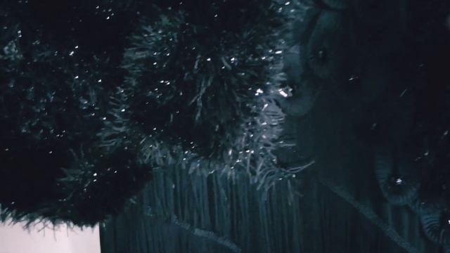 Накидка из травки и фантазийной пряжи.Готовая работа.#вяжемспицами смотреть онлайн