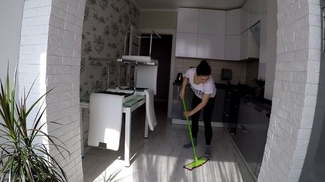 УБОРКА НА КУХНЕ/ВЫРАЩИВАЮ ЗЕЛЕНЬ В КВАРТИРЕ смотреть онлайн