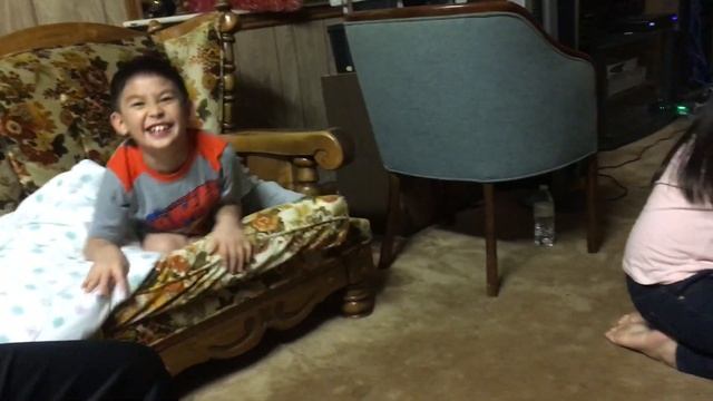 Girls Arm Wrestling Match!