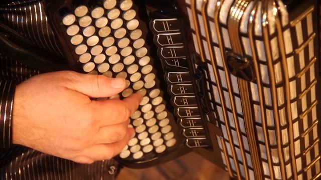 А.Фоссен. "Карусель" Исп. Владимир Корнилов.(баян) смотреть онлайн