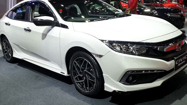 Honda civic 2019 รุ่น 1.8 EL แต่ง Modulo พร้อมราคาชุดแต่ง смотреть онлайн