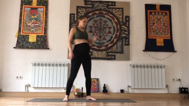 Йога для беременных - Юлия Калиновская смотреть онлайн