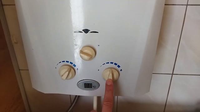 Как зажечь газовую колонку Росс при низком давлении воды? смотреть онлайн